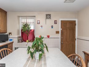 4607 Aubrey Avenue, Philadelphia PA 19114