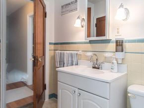 4607 Aubrey Avenue, Philadelphia PA 19114