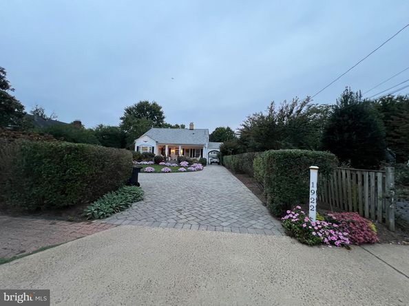 1922 S Arlington Road, Arlington VA 22202