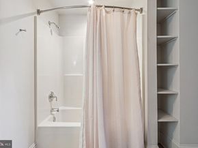 1922 S Arlington Ridge Road, Arlington VA 22202