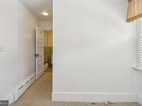 1922 S Arlington Ridge Road, Arlington VA 22202