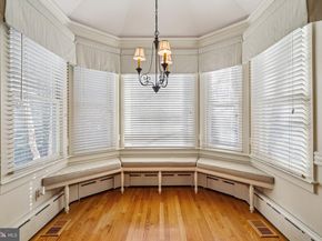 1922 S Arlington Ridge Road, Arlington VA 22202