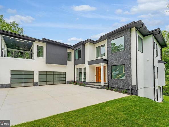 1434 Waggaman Circle, Mclean VA 22101