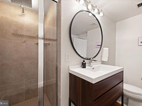 916 G Street NW 903, Washington DC 20001