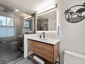 916 G Street NW 903, Washington DC 20001