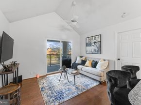 3302 Wyndham Circle B, Alexandria VA 22302