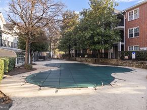 3302 Wyndham Circle B, Alexandria VA 22302