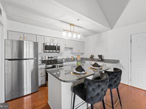 3302 Wyndham Circle B, Alexandria VA 22302