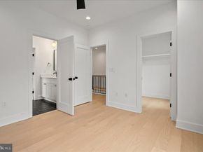 3411 17TH Street N, Arlington VA 22207