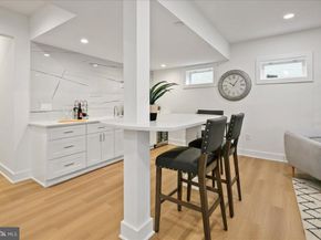 3411 17TH Street N, Arlington VA 22207
