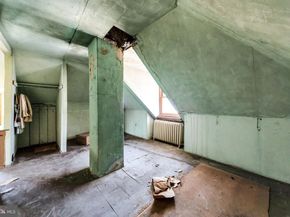 33 S Woodlawn Avenue, Aldan PA 19018