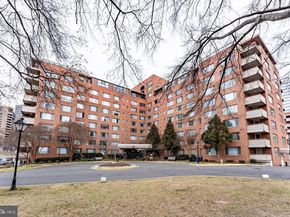 1111 Arlington Boulevard 828, Arlington VA 22209