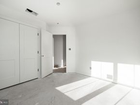 453 E Franklin Street TWIN, Media PA 19063