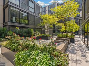 920 I Street NW 1009, Washington DC 20001