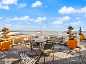 925 N Fairfax Street 207, Alexandria VA 22314