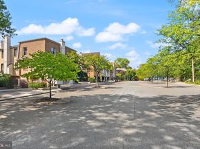 1641 Kenwood Avenue, Alexandria VA 22302