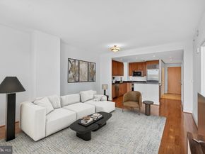 6820 Wisconsin Avenue 5004, Bethesda MD 20815