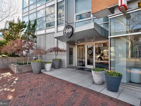 6820 Wisconsin Avenue 5004, Bethesda MD 20815