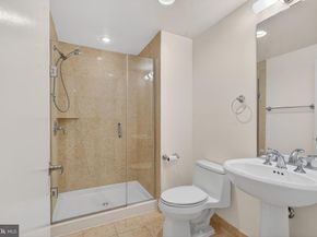 6820 Wisconsin Avenue 5004, Bethesda MD 20815