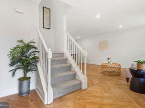 15162 Wayside Road, Philadelphia PA 19116