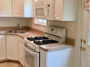 972 N Quantico Street, Arlington VA 22205