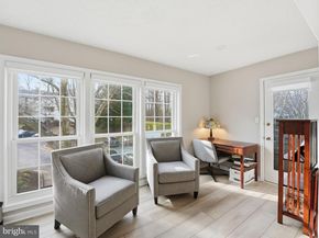 7770 Willow Point Drive, Falls Church VA 22042