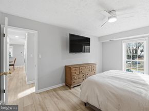 7770 Willow Point Drive, Falls Church VA 22042