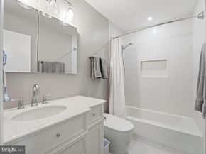 7770 Willow Point Drive, Falls Church VA 22042