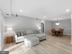 7770 Willow Point Drive, Falls Church VA 22042