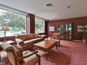 7900 Old York Road 702B, Elkins Park PA 19027