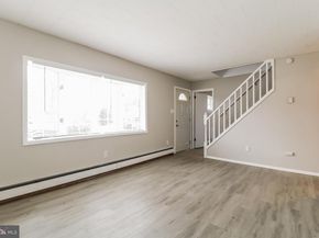 6944 Manti Street, Philadelphia PA 19128