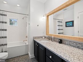 4800 Old Dominion Drive, Arlington VA 22207