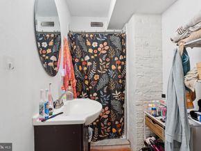 651 N 33rd Street, Philadelphia PA 19104