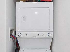 651 N 33rd Street, Philadelphia PA 19104