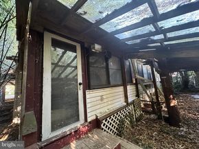 3970 26TH Street N, Arlington VA 22207