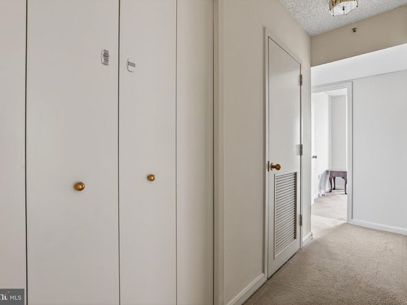 1300 Crystal Drive 1001S, Arlington VA 22202