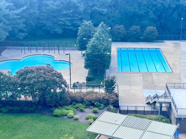 1800 Old Meadow Road 713, Mclean VA 22102