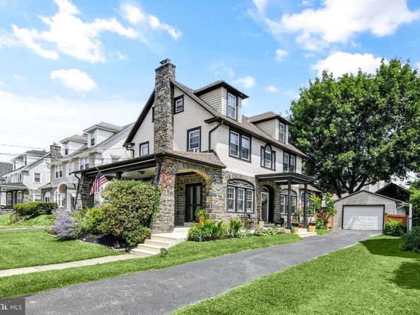 831 Lindale Avenue, Drexel Hill PA 19026
