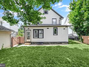 831 Lindale Avenue, Drexel Hill PA 19026