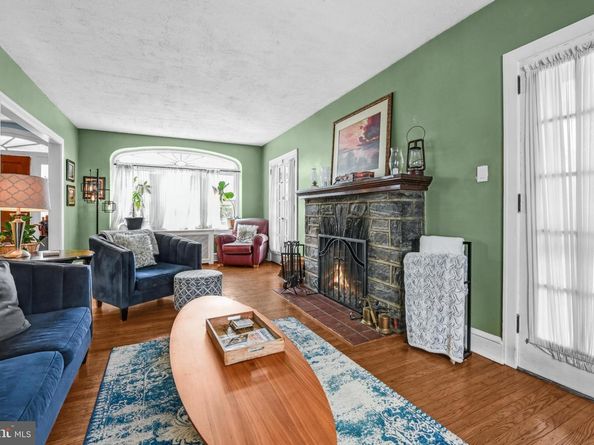 831 Lindale Avenue, Drexel Hill PA 19026