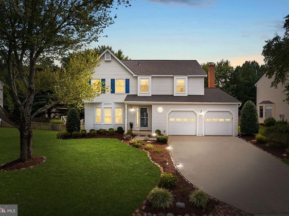 20049 Great Falls Forest Drive, Great Falls VA 22066