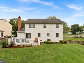 20049 Great Falls Forest Drive, Great Falls VA 22066