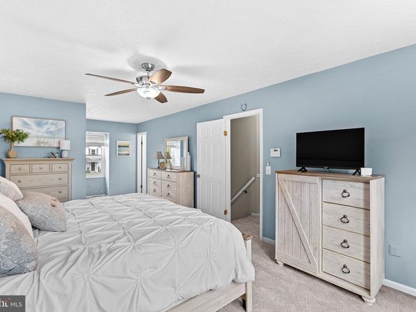 20049 Great Falls Forest Drive, Great Falls VA 22066