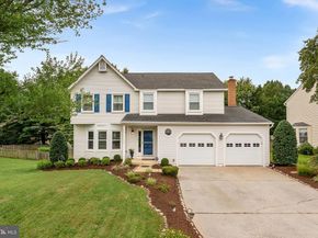 20049 Great Falls Forest Drive, Great Falls VA 22066