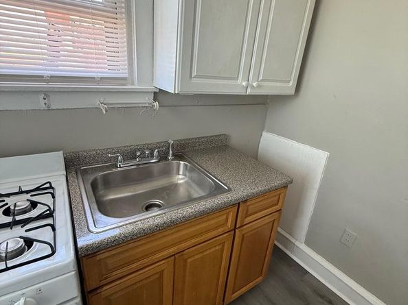 1945 W Hunting Park Avenue, Philadelphia PA 19140