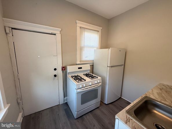 1945 W Hunting Park Avenue, Philadelphia PA 19140