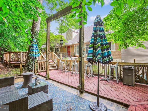 9201 Laurel Oak Drive, Bethesda MD 20817