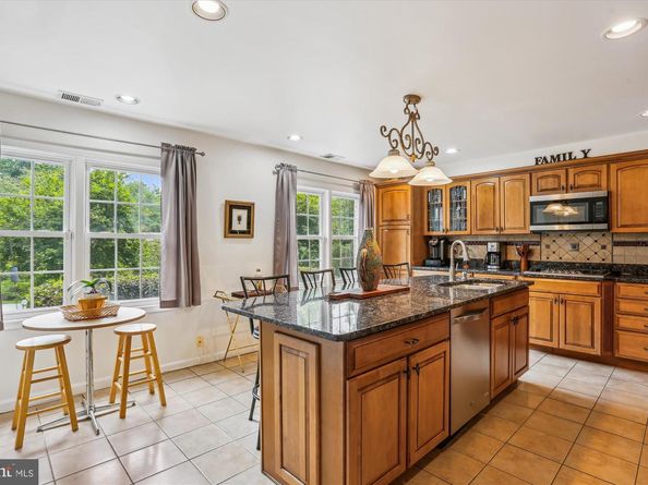9201 Laurel Oak Drive, Bethesda MD 20817