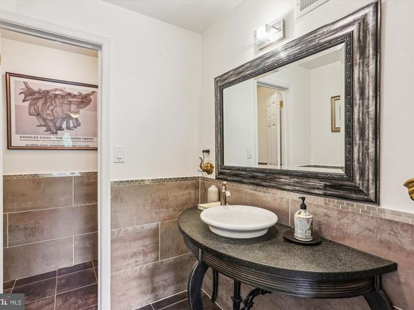9201 Laurel Oak Drive, Bethesda MD 20817