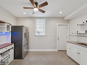 1912 S 9TH Street, Philadelphia PA 19148
